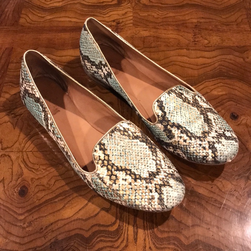 Coach Size 10 faux snake flats